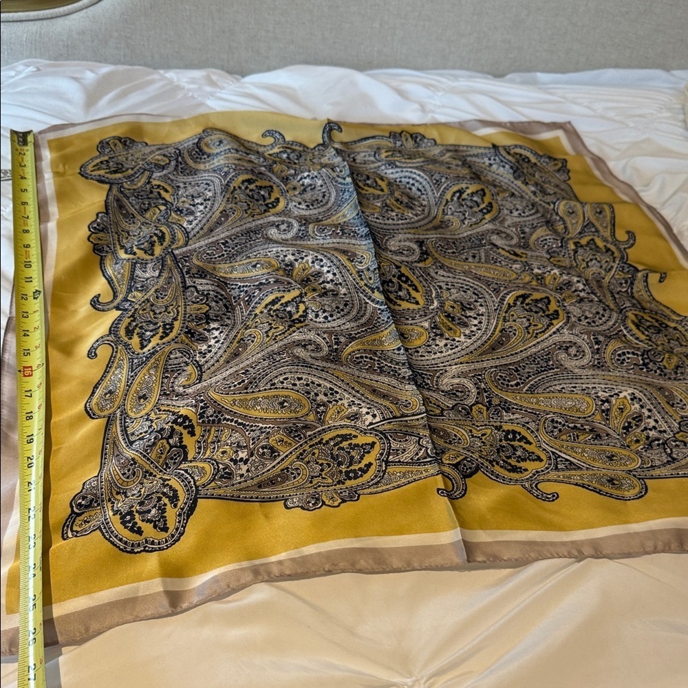 3 Scarves Brand New Elegant Multicolor Scarves Set - Picture 8 of 10